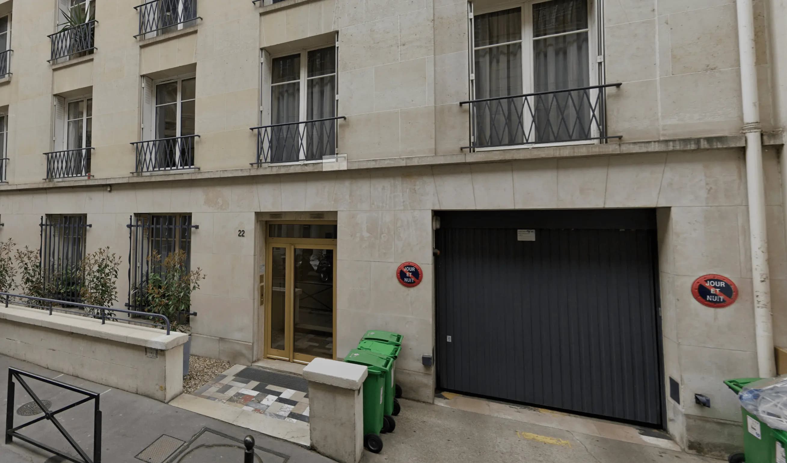 Studette Spontini Paris 16e — vue 2