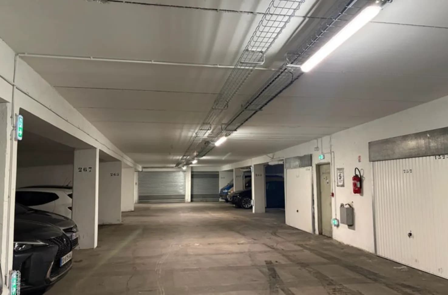 Parking Belleville Paris 19 — vue 3
