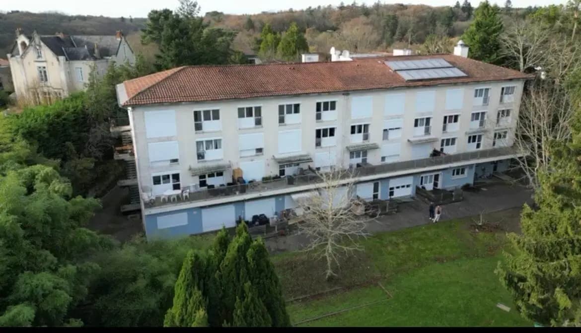 Immeuble Grands Coteaux Le Cellier — vue 3