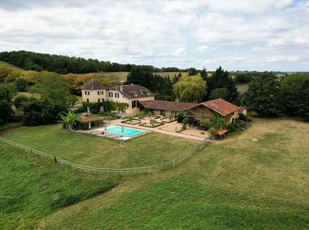 Complexe de retraite Garderes — vue 4