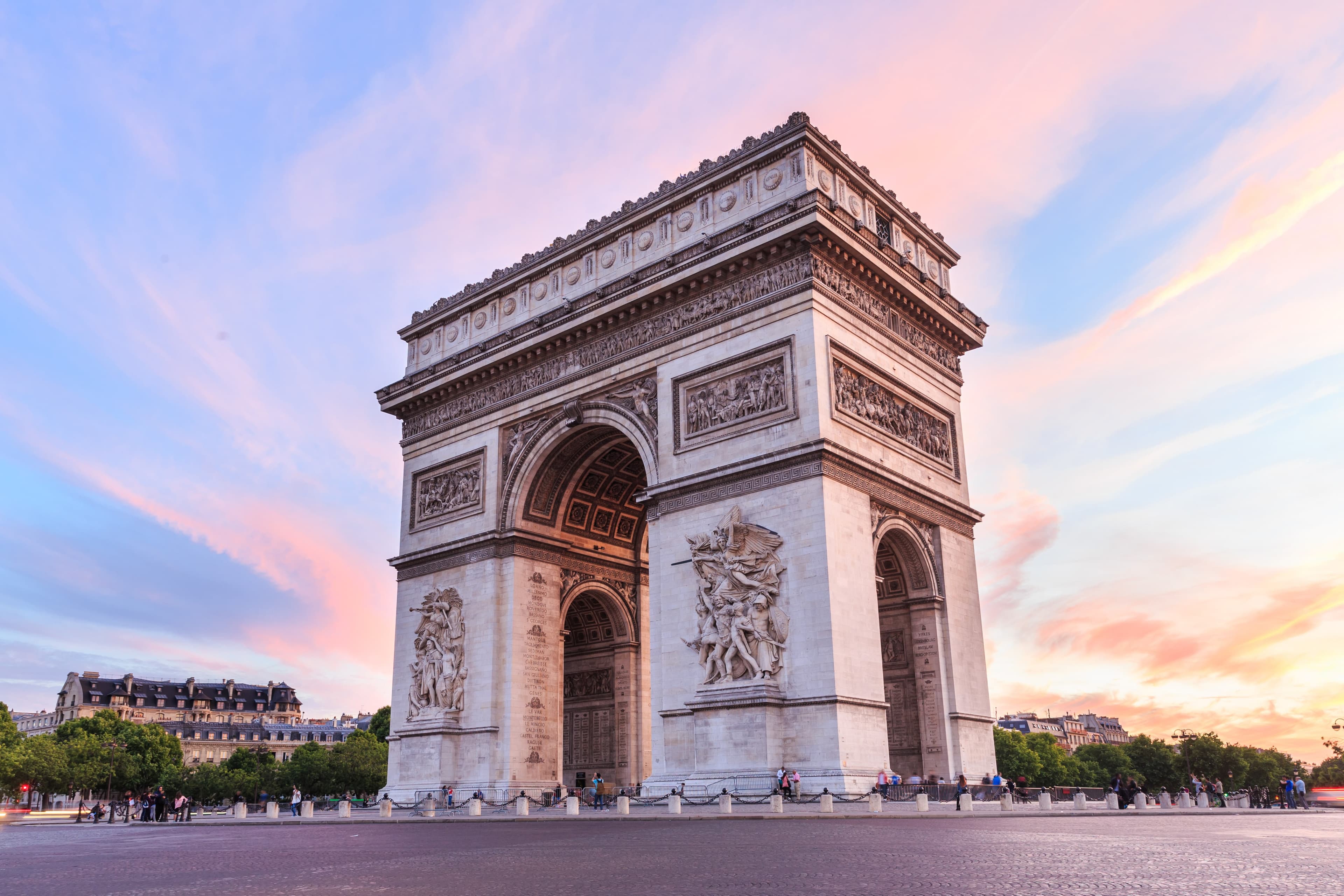 Immeuble Champs Elysées Wagram — vue 2