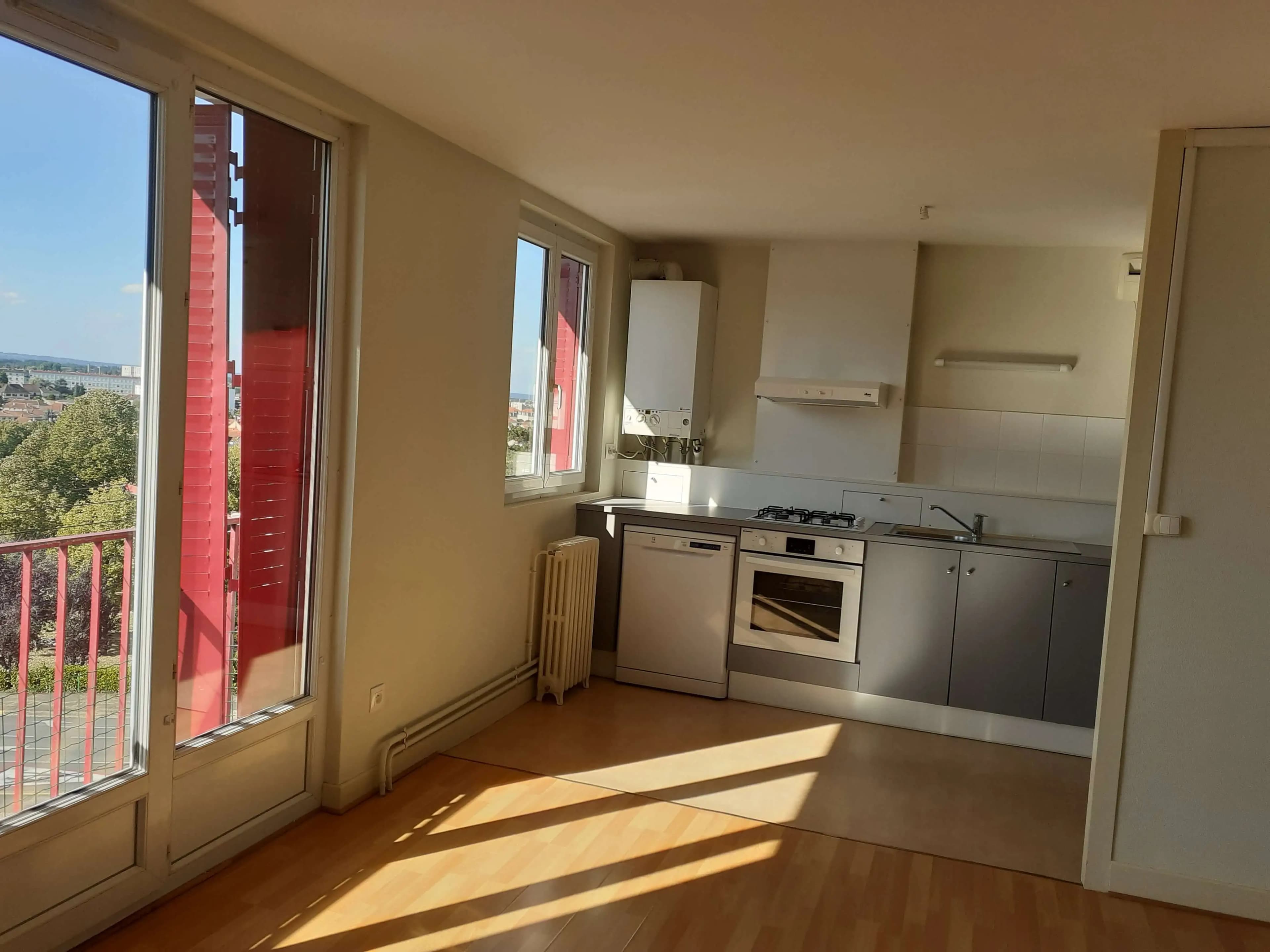 216 appartements Montluçon — vue 6