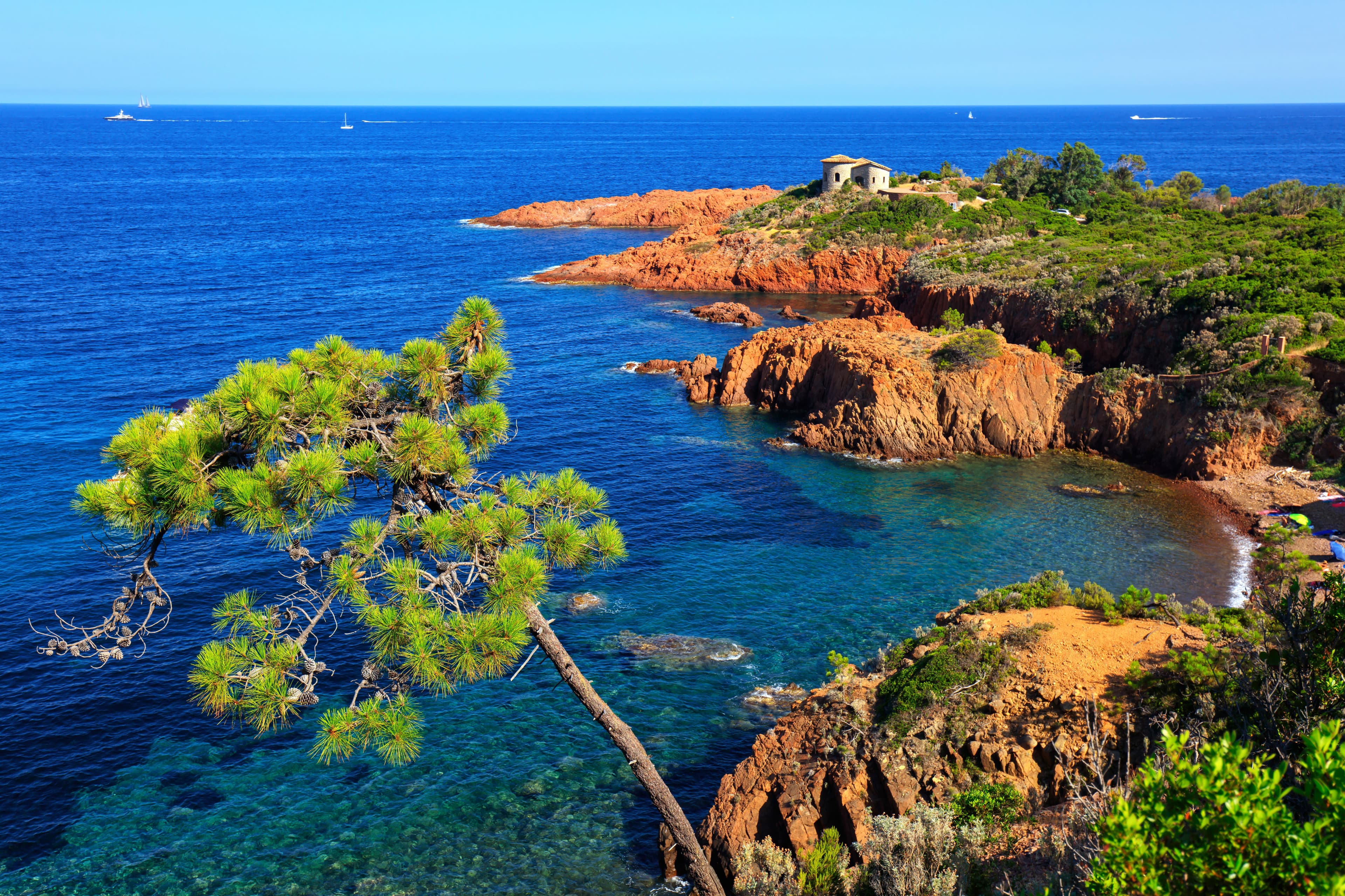 Hôtel 4* Théoule sur mer — vue 5