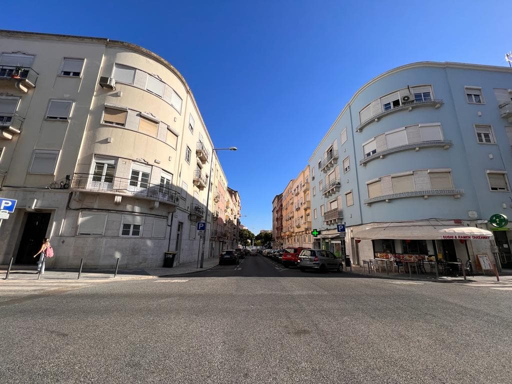Appartement Almirante Reis — vue 9