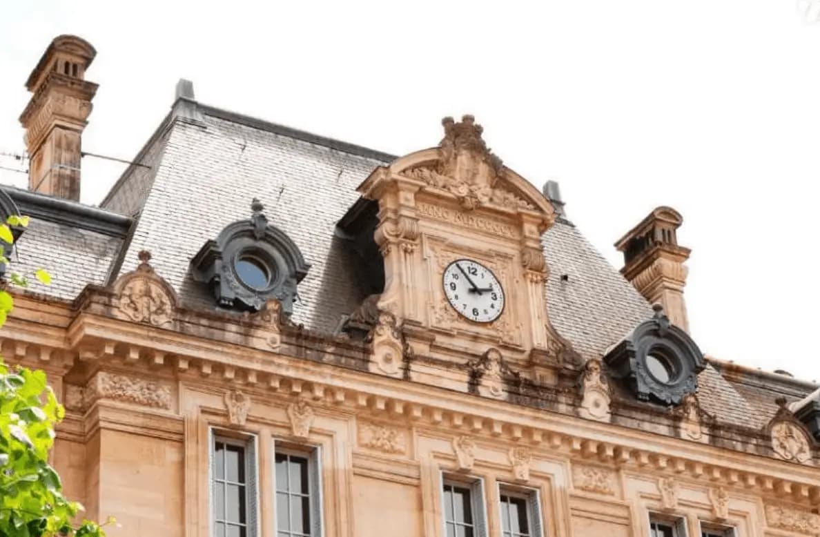 Informations accessibles après inscription. — vue 3