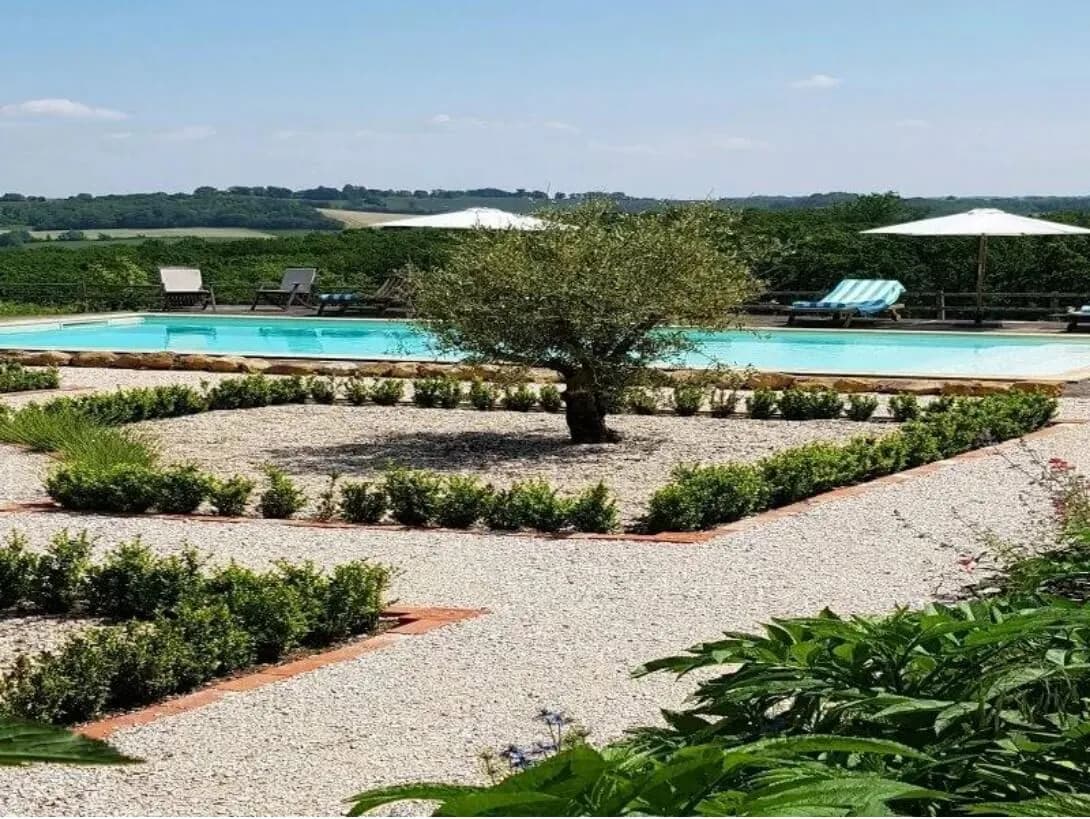 Complexe de retraite Garderes — vue 5